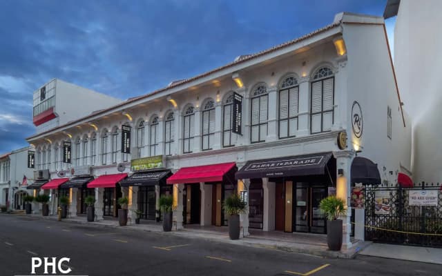 Bahari Parade Hotel Managed By The Ascott Limited - photo 2