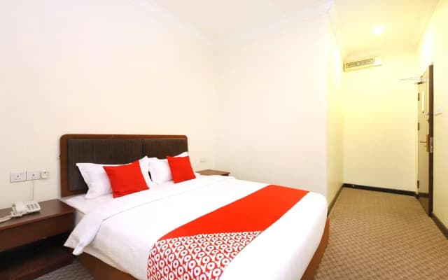 Comfort Hotel By OYO Rooms - photo 3