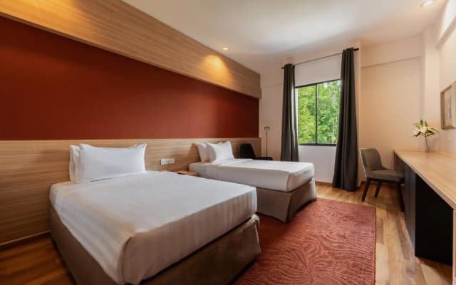 The Palace Hotel Kota Kinabalu - photo 2