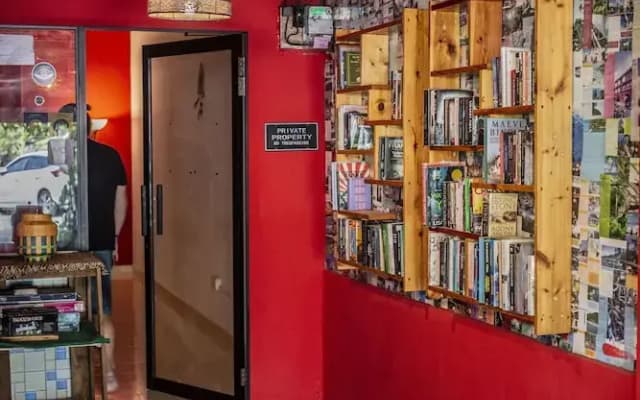 House of Lion Hostel and Guesthouse - photo 5