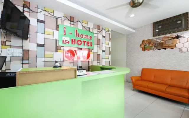 Oyo 11344 I Home Hotel - photo 2
