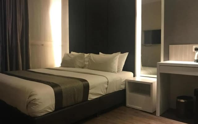 Hotel Austin Paradise Skudai - photo 4