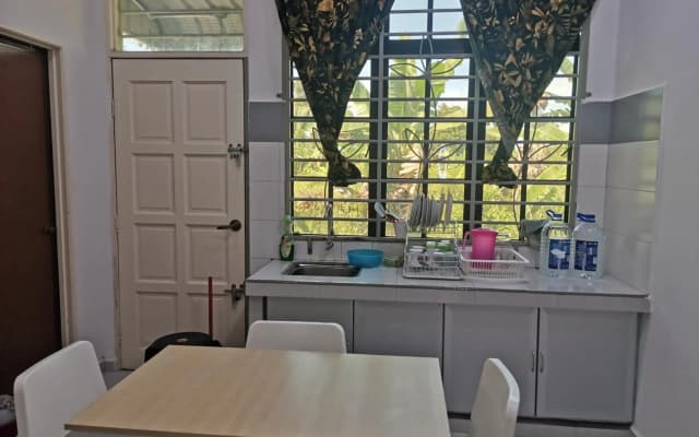 Homestay Pasir Tumboh Kota Bharu - photo 2