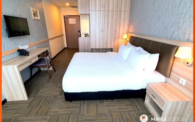 Maple Lodge - photo 2