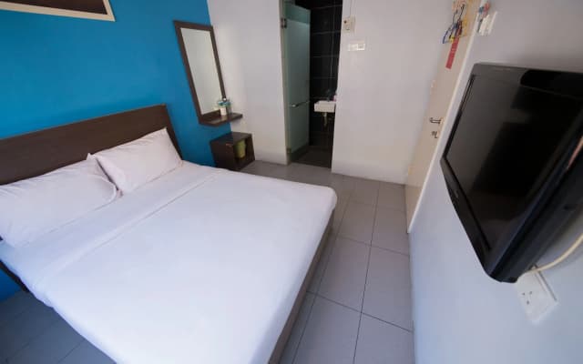Golden Pearl Hotel Near Universiti Tun Hussein Onn Malaysia UTHM - photo 3