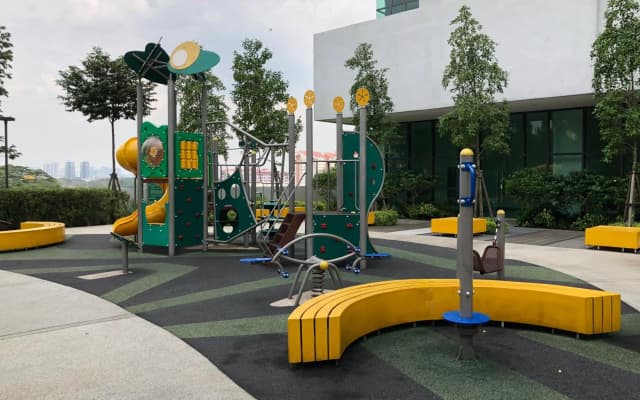 Tropicana Avenue Service Residence II - photo 4