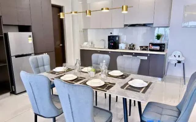 Full Sea View Country Garden Danga Bay 11-13pax - photo 2