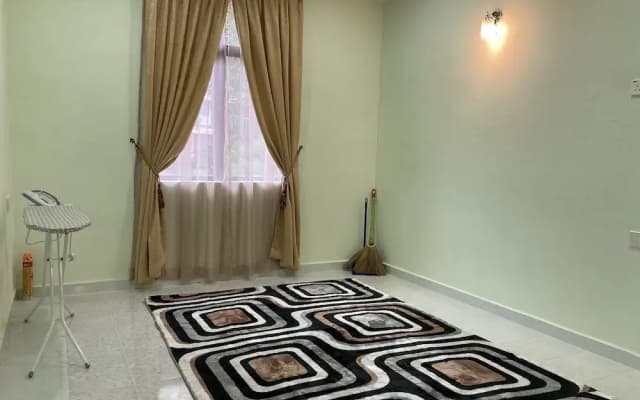 Hanna Homestay Kangar - photo 3