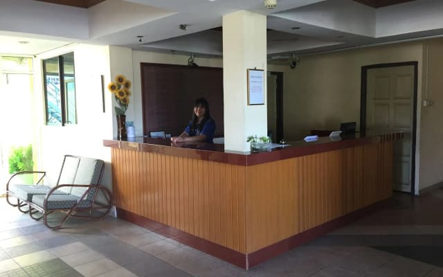 Seapark Condotel Hotel - photo 2