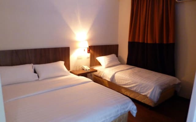 9 Square Hotel - Bangi - photo 4