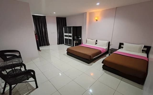 Hotel Kuang Hua Sitiawan Near To (UniKL-MIMET) - photo 2
