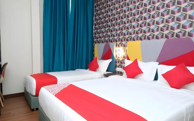 W Hotel Cemerlang - photo 3