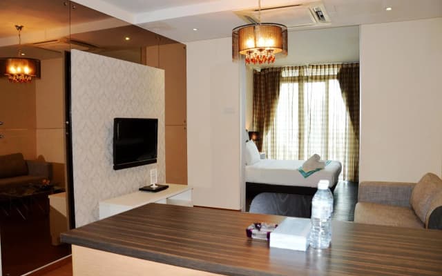 Taragon Residences - photo 5
