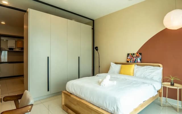 Datum Jelatek Residence by Airhost - photo 2