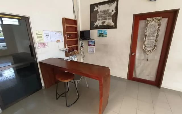 OYO 90868 Oba Hotel - photo 2
