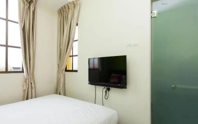 Jasmine Inn Hotel by ZEN Rooms - photo 3