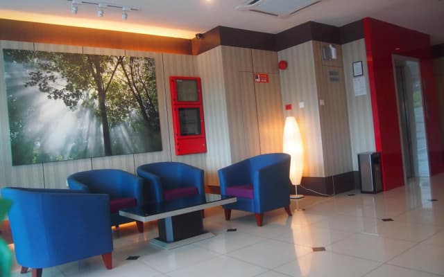 Aero Star Hotel - photo 2