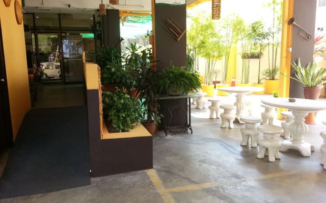 Hotel 22 Gurney - photo 2