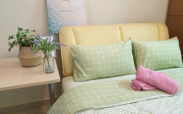 Airport Garden Stay #corner hoise 5 rooms #free wifi #parking #tv chanel - photo 3
