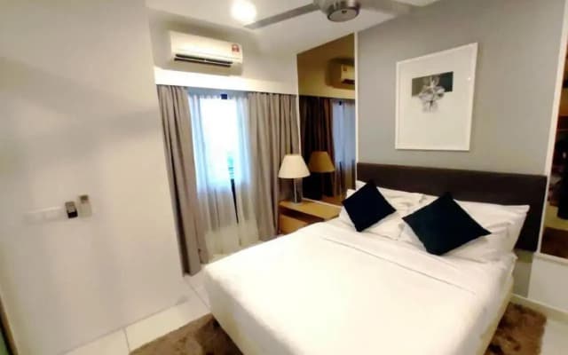 Suites at 1Tebrau - photo 4