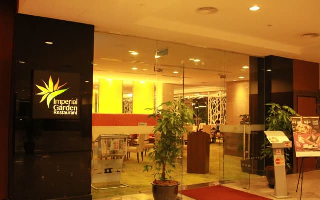 Imperial Suites Serviced Apartment - photo 2