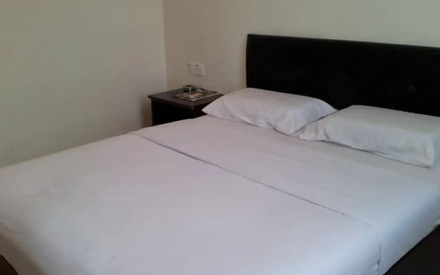 OYO 89715 CK Hotel - photo 4