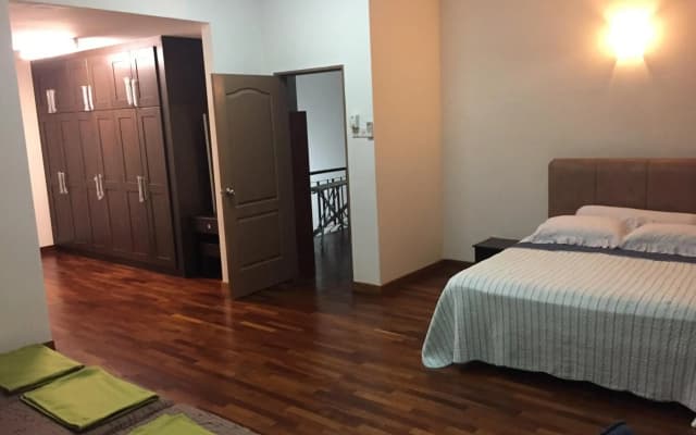 Putrajaya 1808 Homestay - photo 4