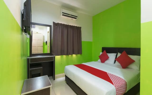 OYO 44072 Mines Cempaka Hotel - photo 2