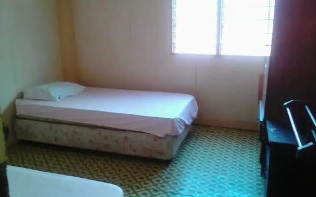 Mermaid & Unicorn Guesthouse - photo 2