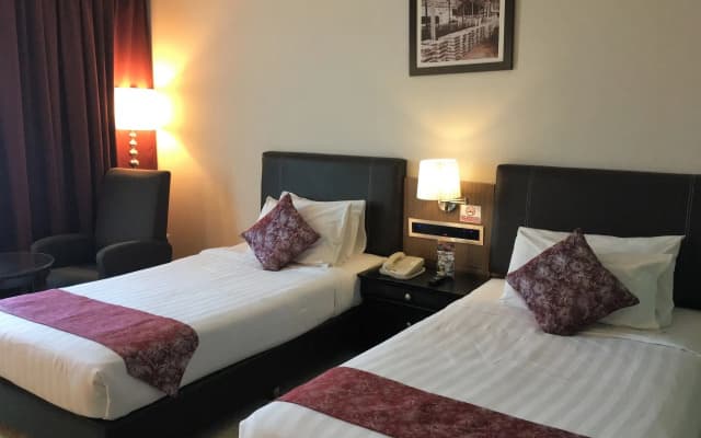 Kinta Riverfront Hotel & Suites - photo 5