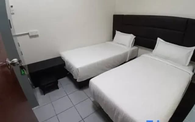Sun Hotel - photo 5
