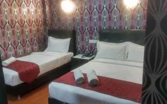 Classic Kinabalu Hotel - photo 5