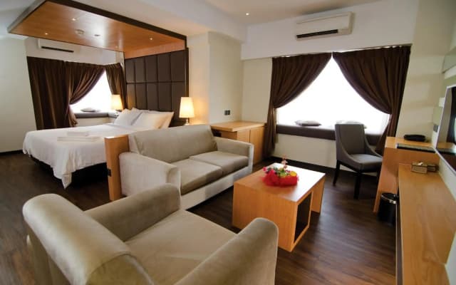 C'haya Hotel - photo 4