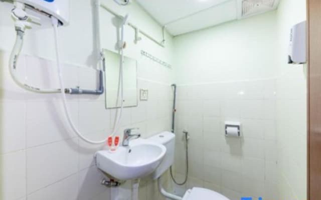 My Seven Days Inn (Seri Alam2) - photo 4