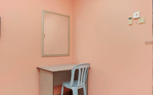 Hotel Tiara by OYO Rooms - photo 3
