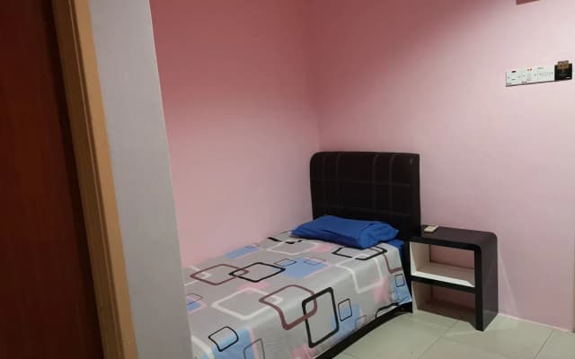 Home Inn - photo 3