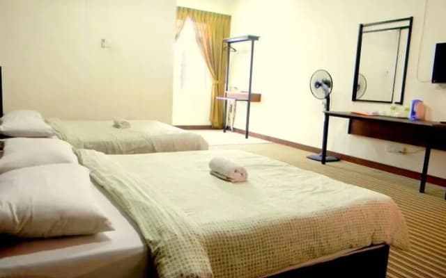 Khalifa Inn - photo 2