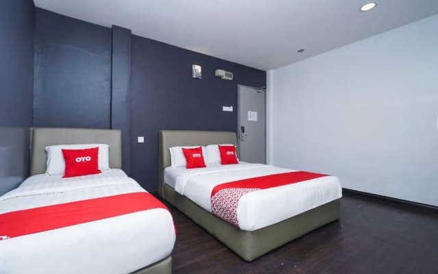 OYO 89895 Senses Budget Hotel - photo 5