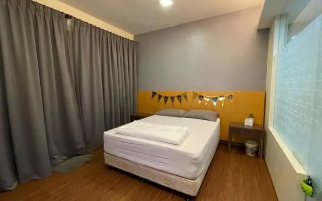 Private Jacuzzi Staycation at KL City 1014 - photo 3