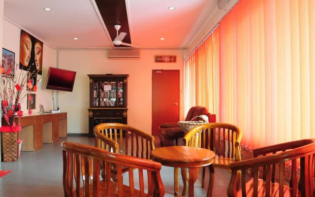 OYO 483 Hotel ABC - photo 2