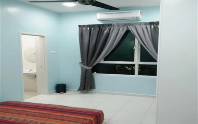 Penang Skypark Holiday Home - photo 3