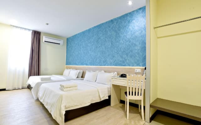 Pantai Inn - photo 3