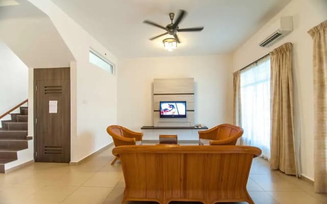 Sunflower Hotel - photo 3