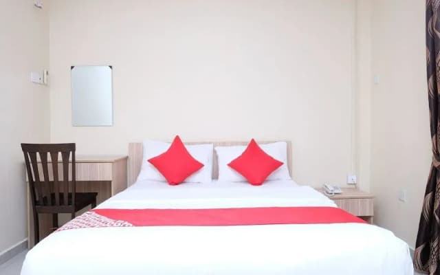 Diamond Hotel - photo 3