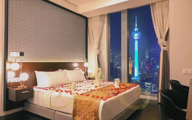 Tropicana The Residence KLCC Golden Crown - photo 4