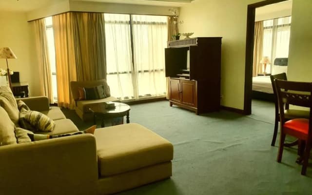 Moonlight Service Suite - photo 3