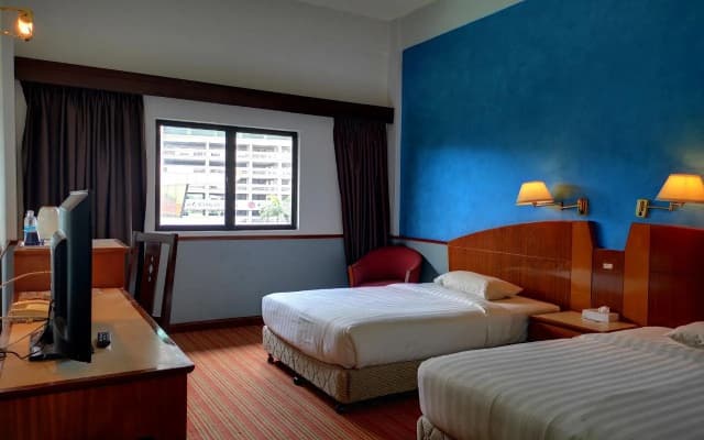 Merrida Hotel - photo 4