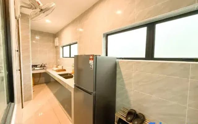 Ipoh Fairy Villa 3: Pool, Jacuzzi & KTV (23 people) - photo 4