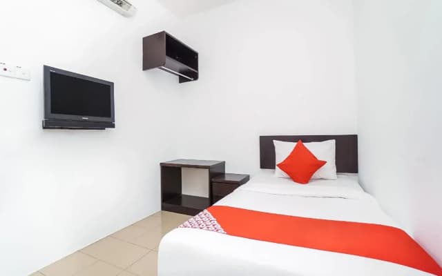 Hotel Star Inn - photo 2