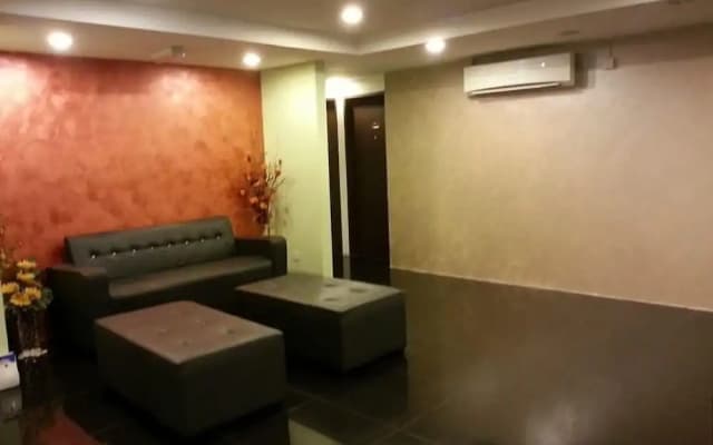 Zotel Business & Leisure Hotel - photo 2